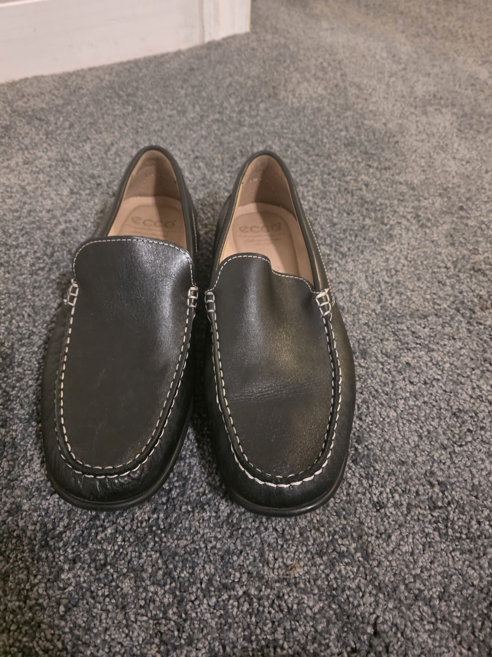 ECCO Men's Black Leather Slip-On Loafers